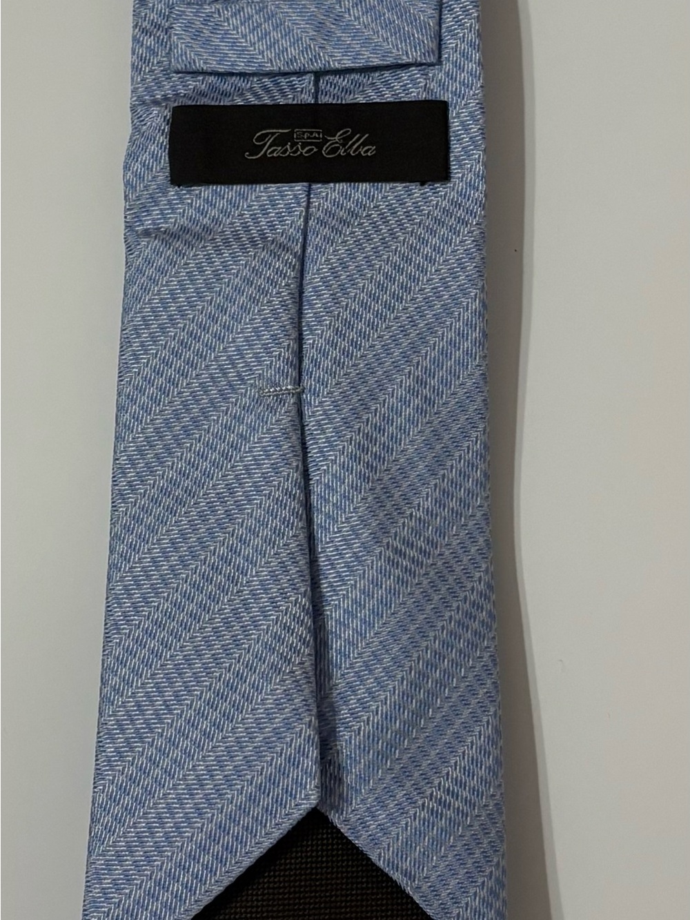 💯 Silk Tie - Tasso Elba Light Blue Herringbone - Picture 2 of 5